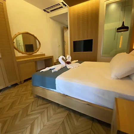 Atalante Otel 2*